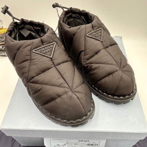 Women’s Prada re-nylon triangle logo padded draw cord snow boots size 39 Italy - Picture 1 of 11